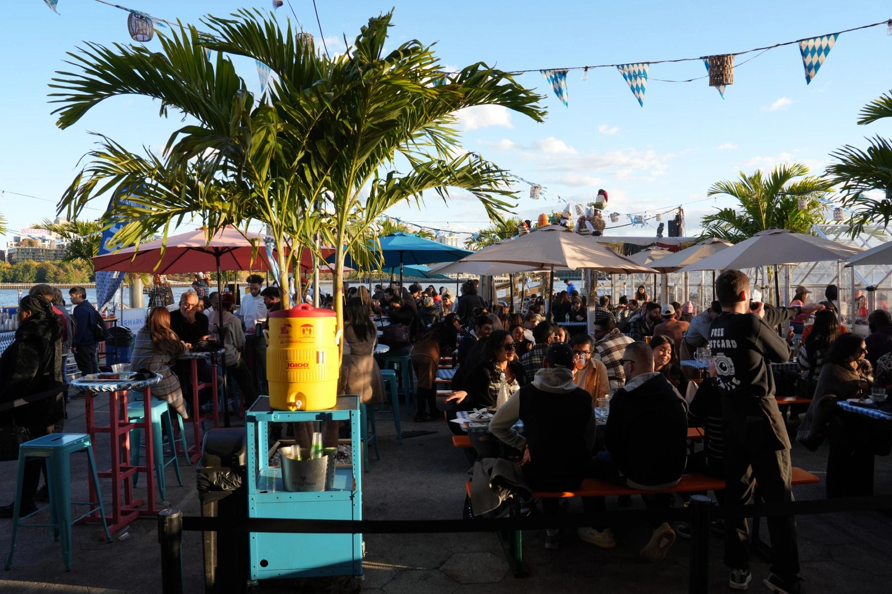 people in the 2025 nyc octoberfest