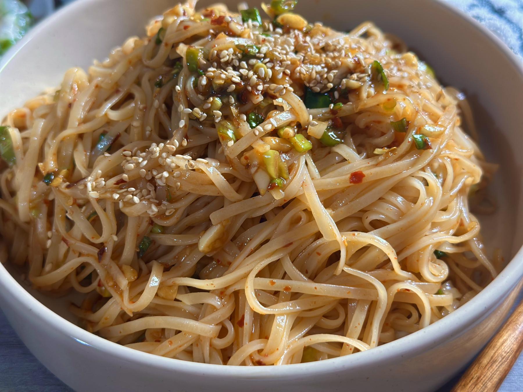chili oil noodles