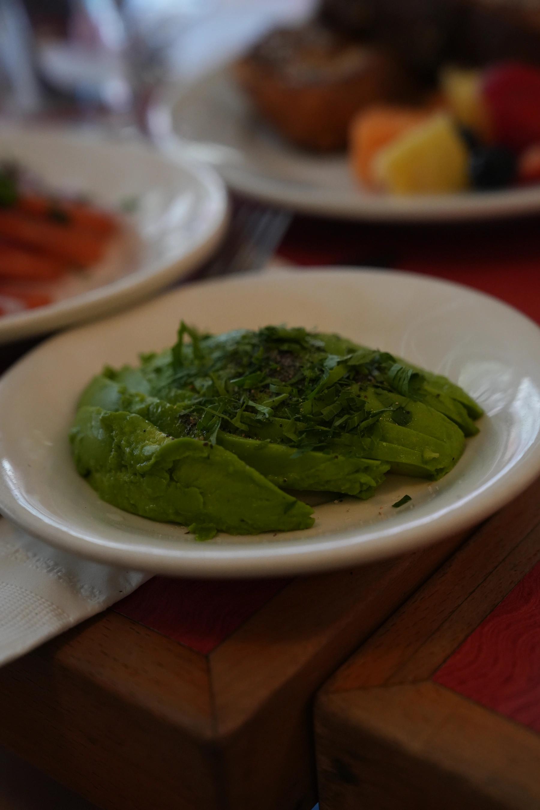 sliced avocado