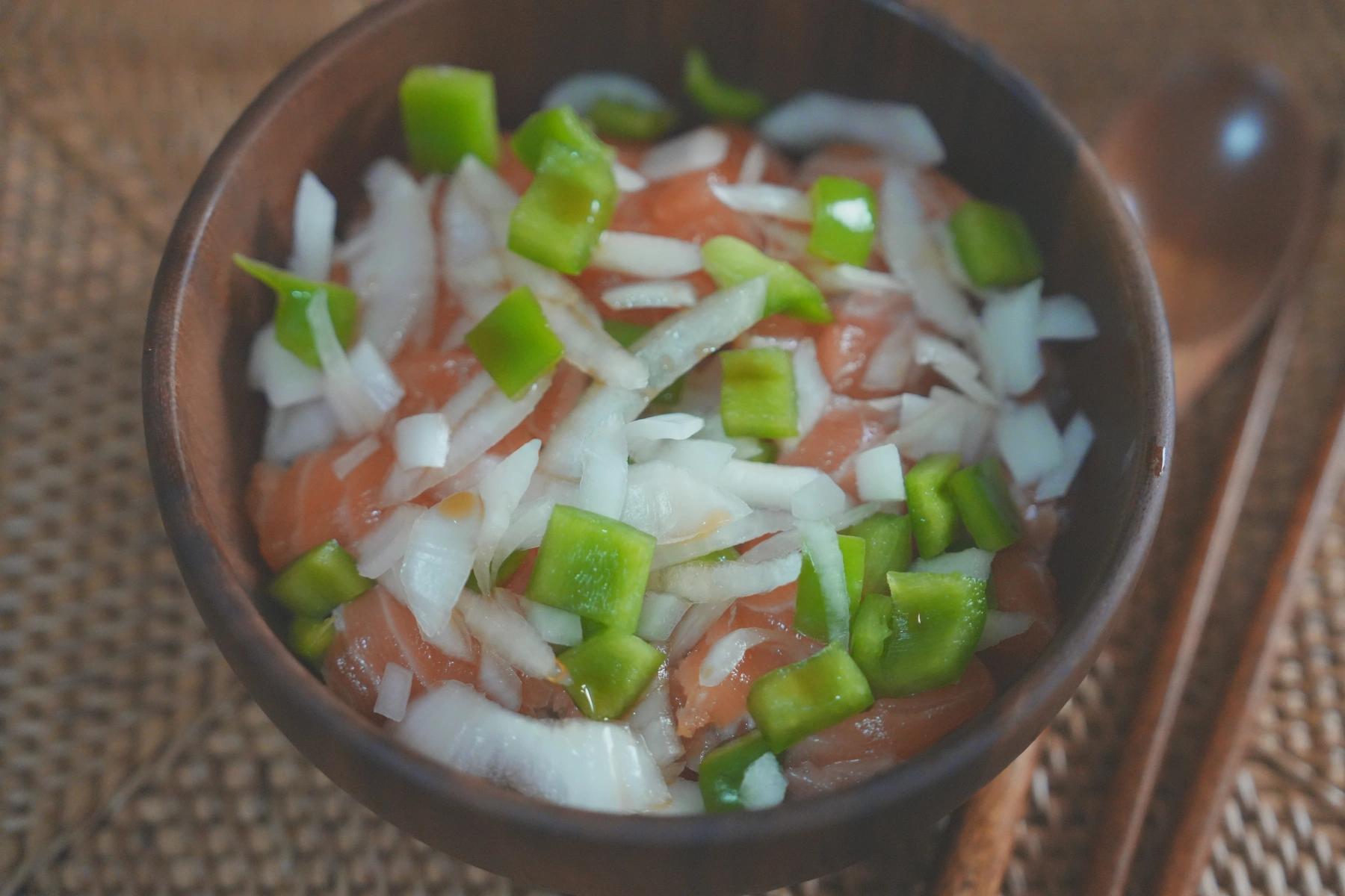 salmon rice bowl