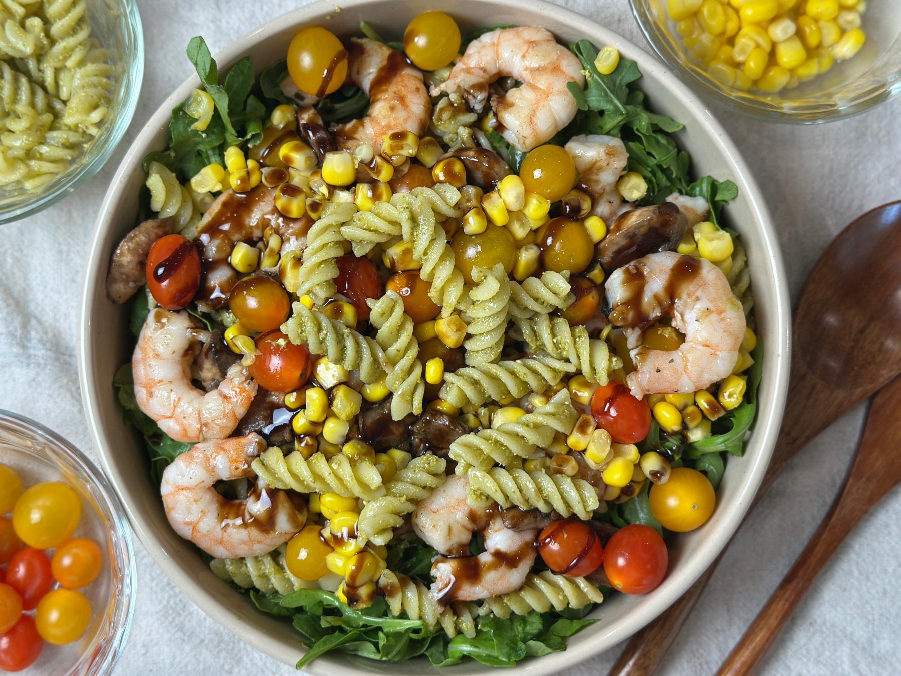 Shrimp Pesto Pasta Salad with Arugula and Balsamic Glaze: Easy Summer Recipe | Food and Spot