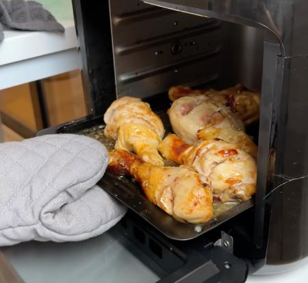 insert glazed chicken into the air fryer