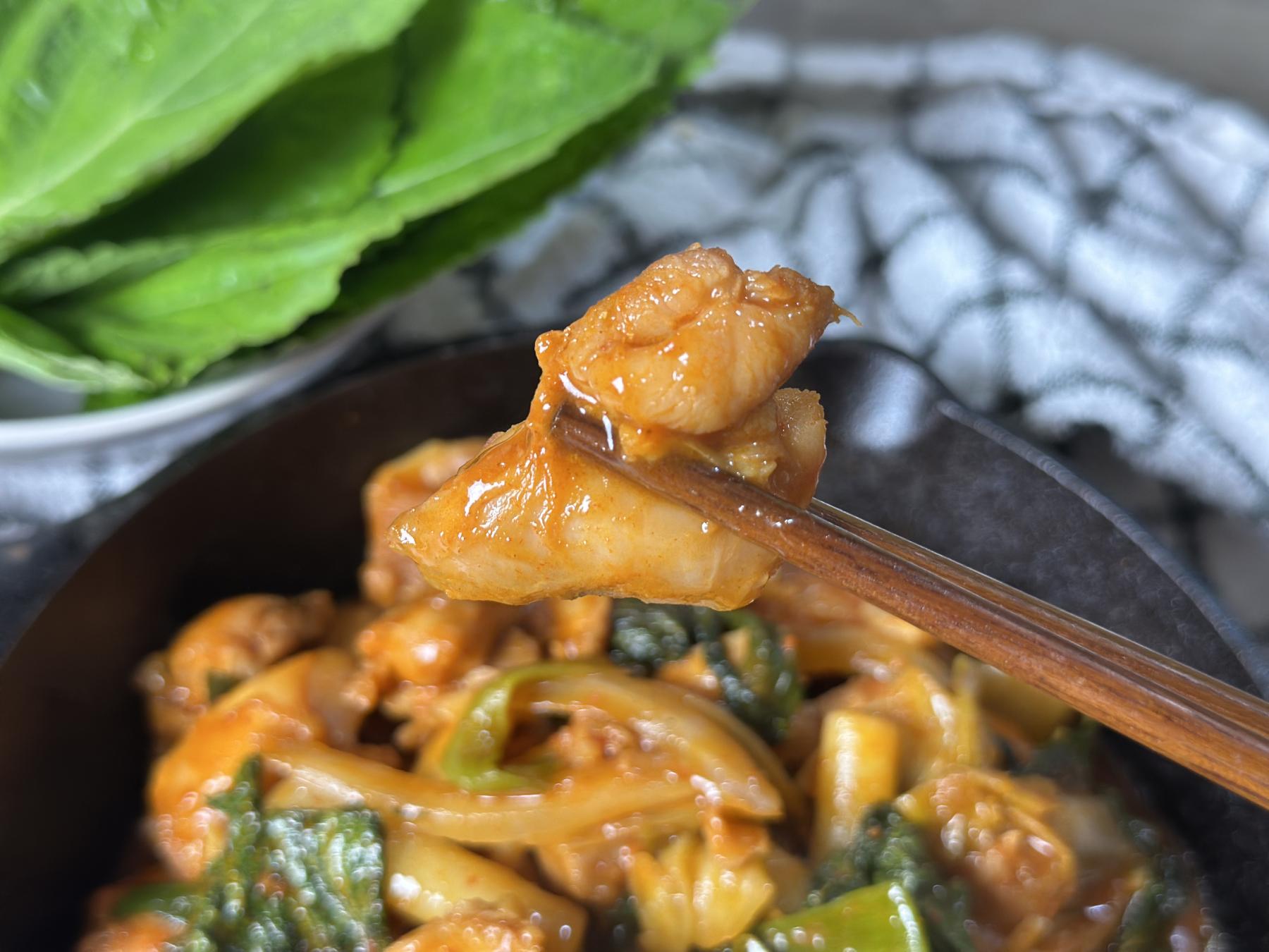 holding dakgalbi chicken