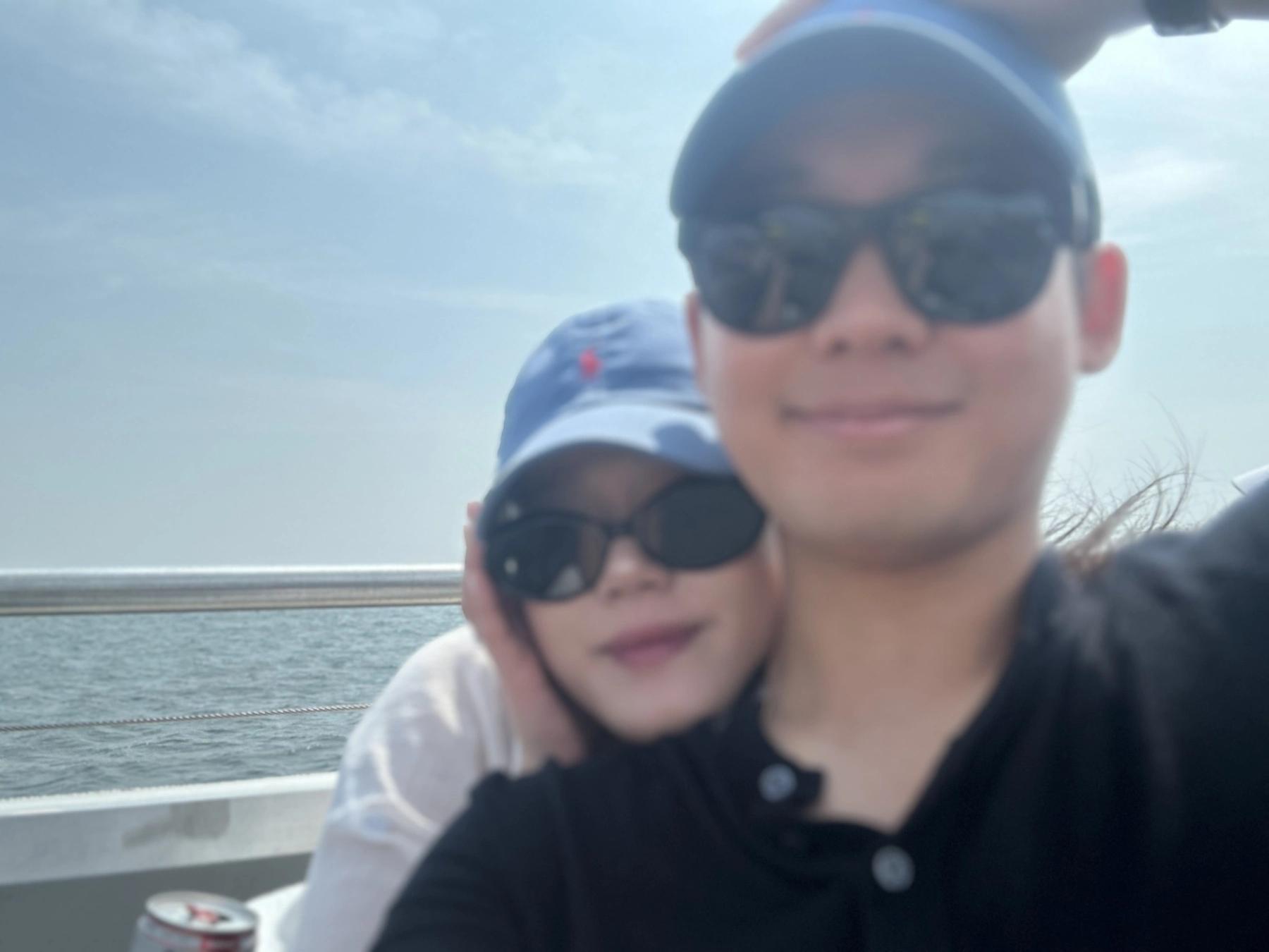 Jenny and Jadeon selfie on the ferry