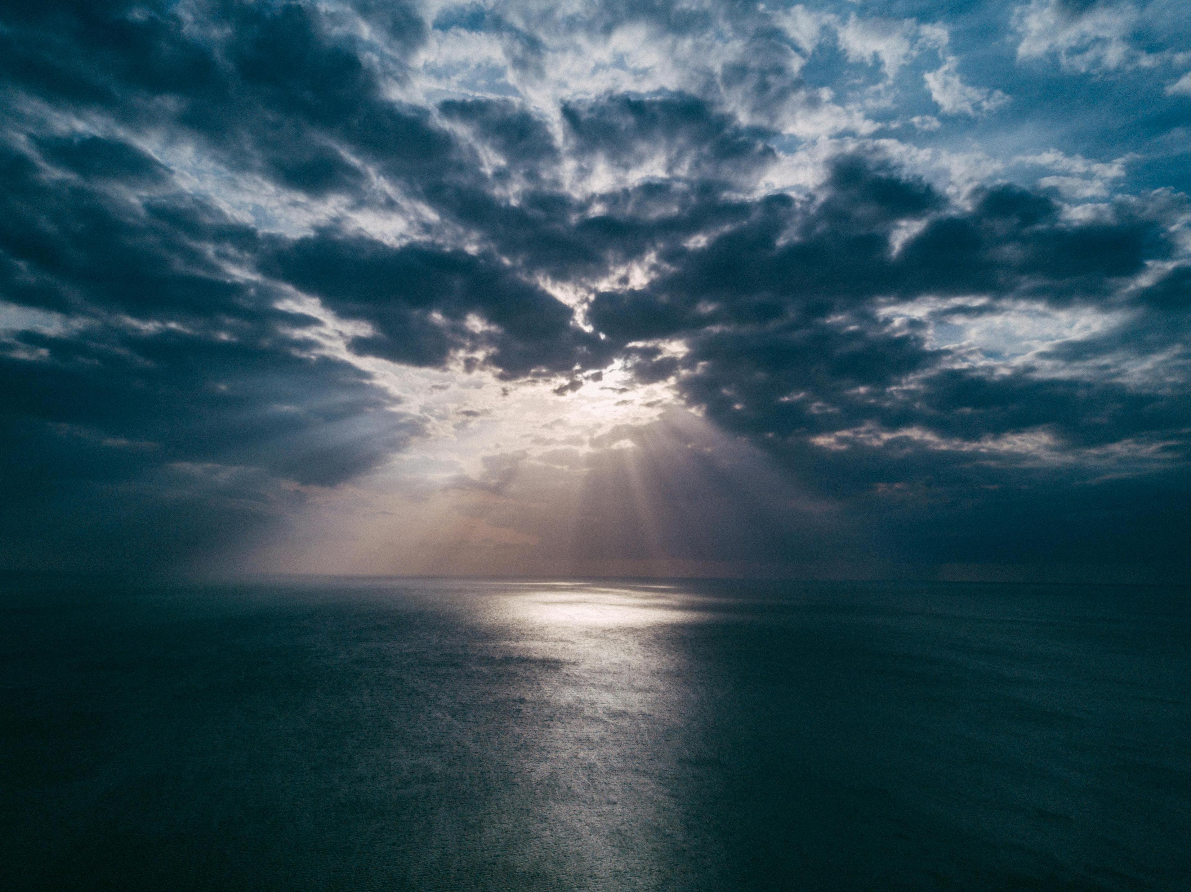 Wolkenlicht - Trauerrednerin Carina Herster