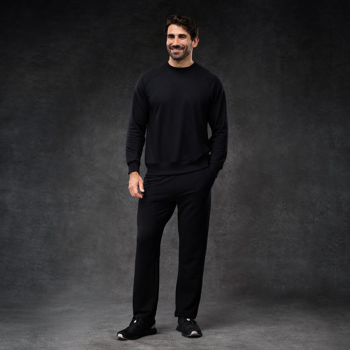 Onyx Men's Essential Crew + Relaxed Pant Set