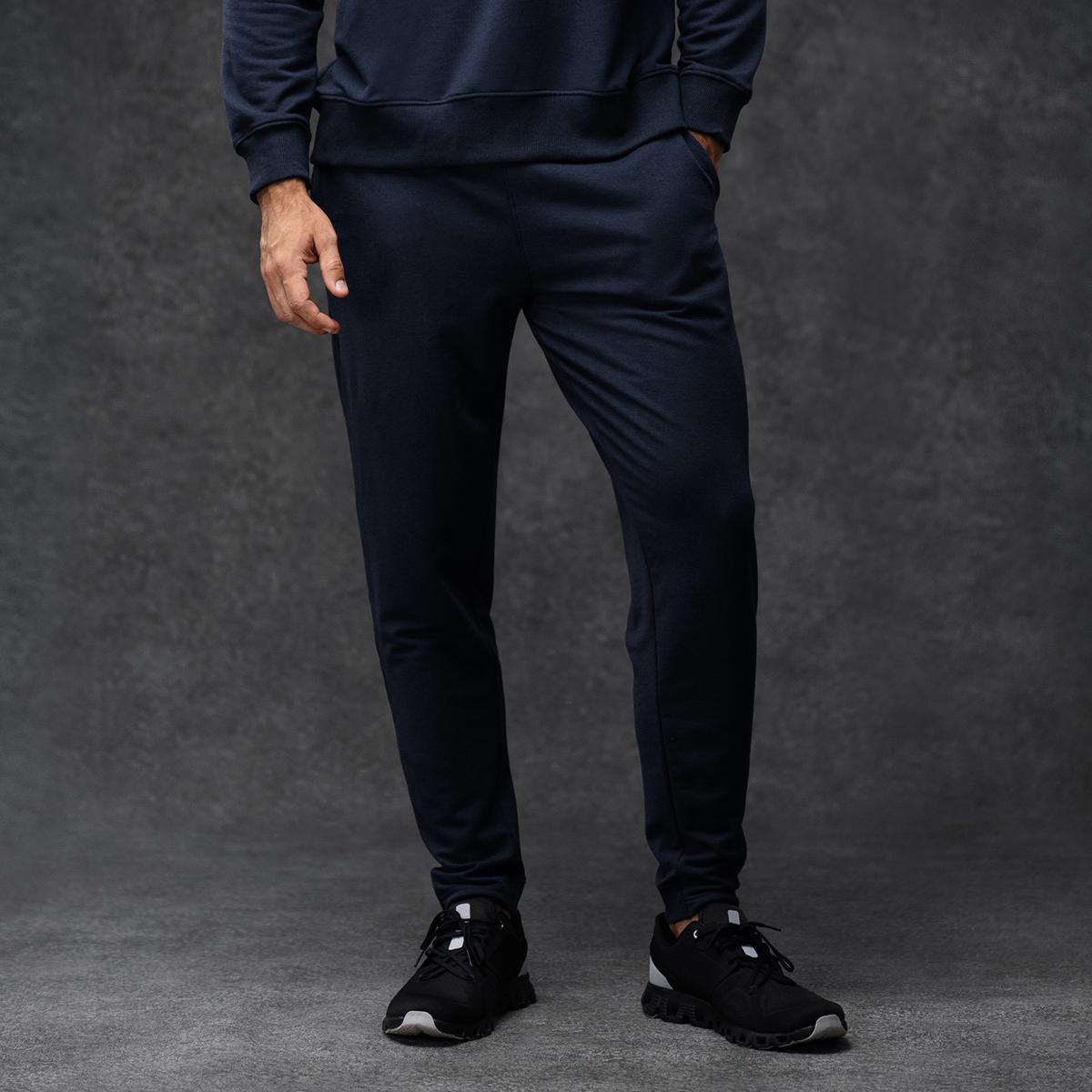 Storm Men's Essential Jogger