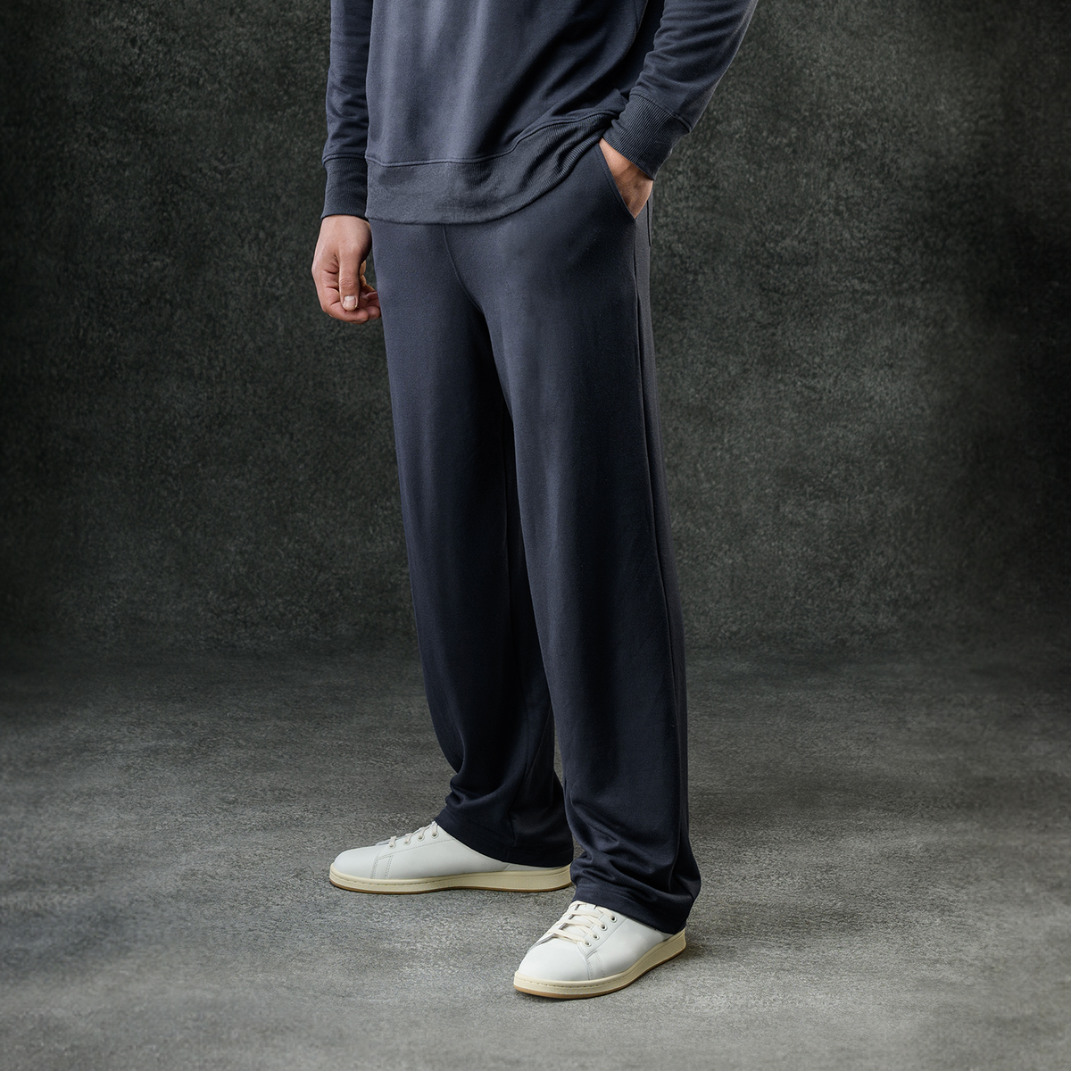 Storm Men's Essential Relaxed Pant
