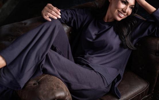 Women wearing the luxuriously soft Essential Tunic in Fig