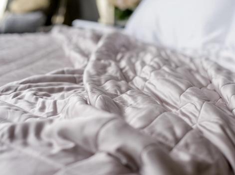 Dove Lightweight Blanket detail