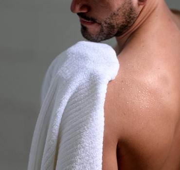 Staying dry with Plush Performance Towels in the color Sail