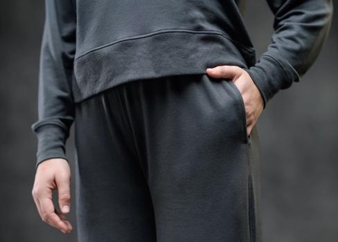 Women's Essential Pant detail in charcoal