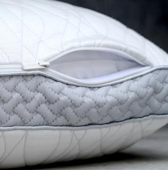 Dual Chamber Pillow zipper detail