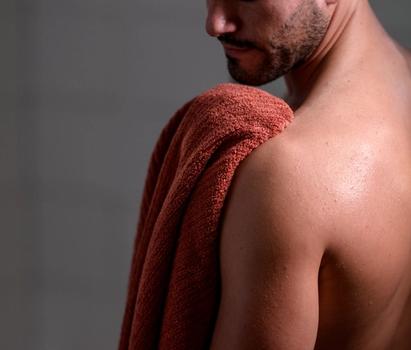 Staying dry with Plush Performance Towels in the color Clay