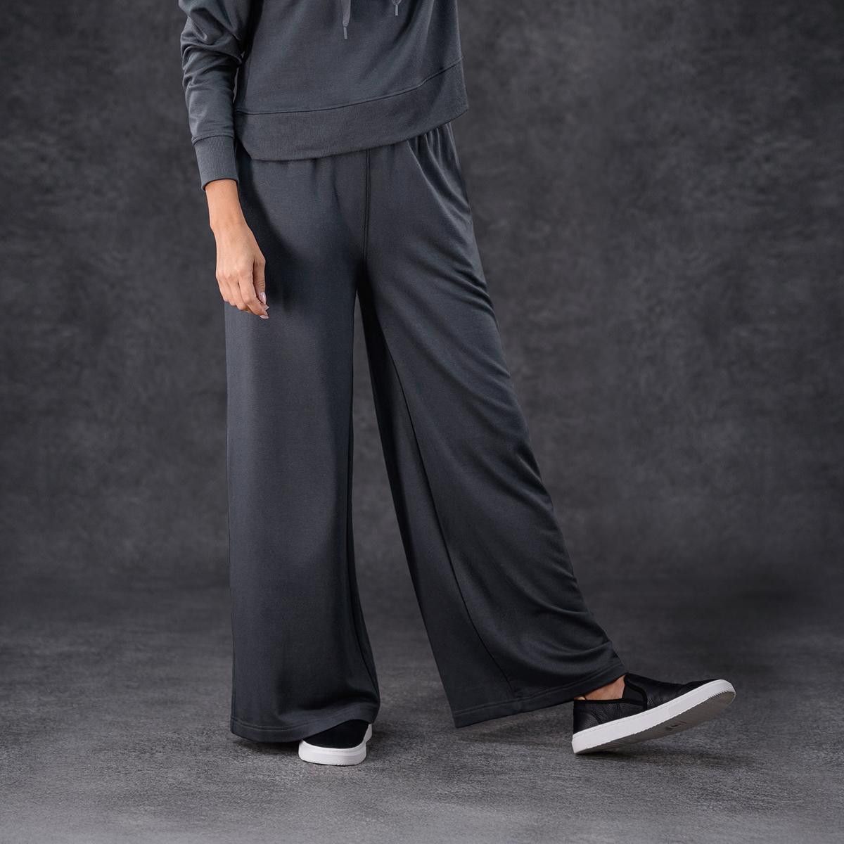Charcoal Women's Essential Wide-Leg Pant