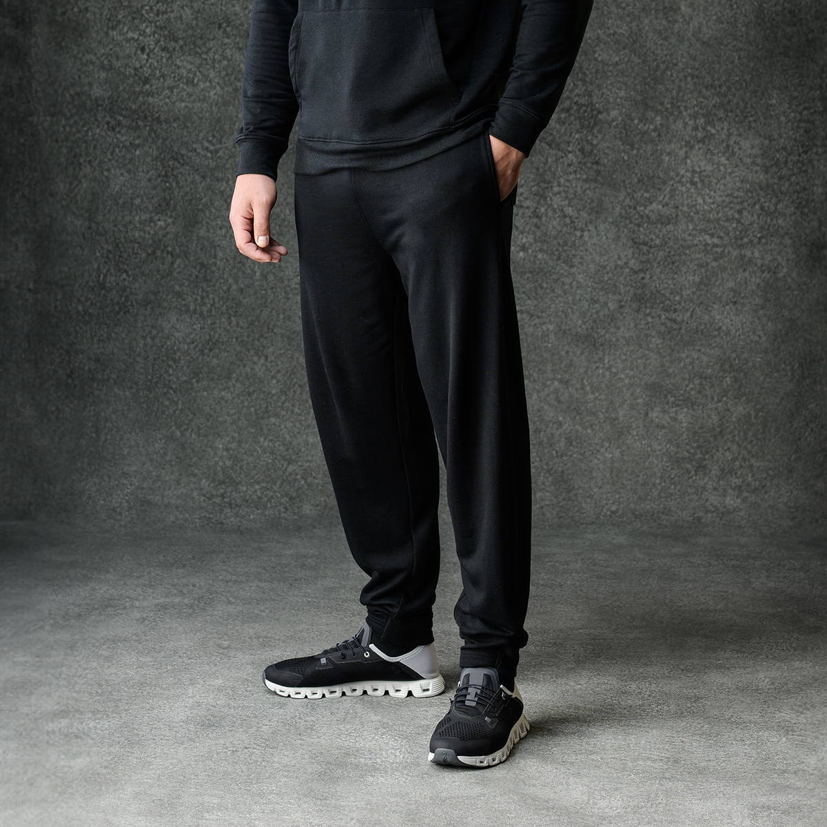 Onyx Men's Essential Jogger