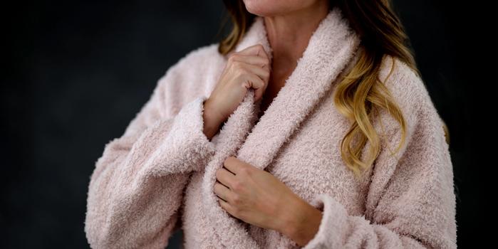 Blush Ultra Plush Robe detail
