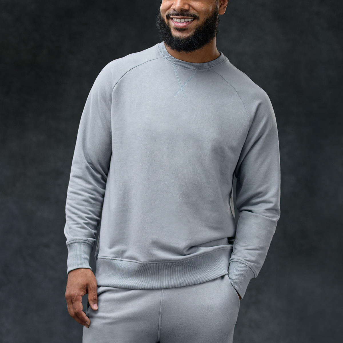 Smoke Men's Essential Crew