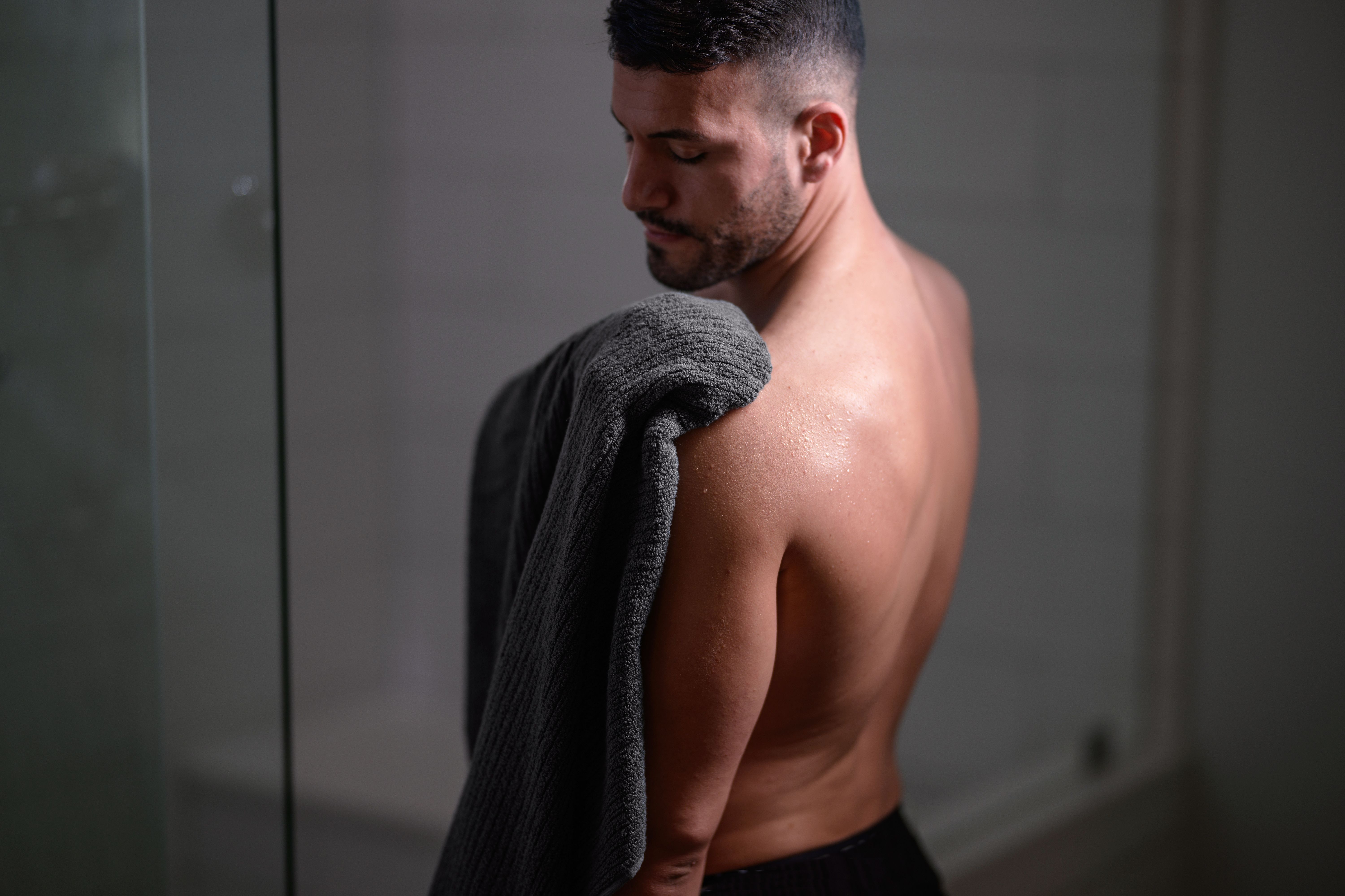 Staying dry with Plush Performance Towels in the color Fossil