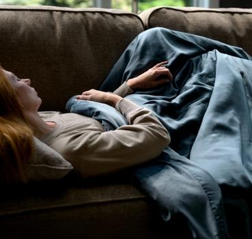 Cuddling under the cooling weighted blanket in ocean