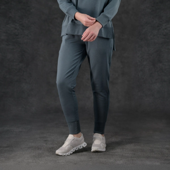 Spruce Women's Essential Jogger