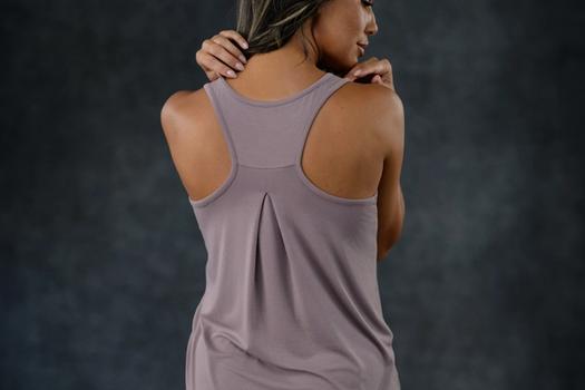Women's Sleep Tank detail in lilac