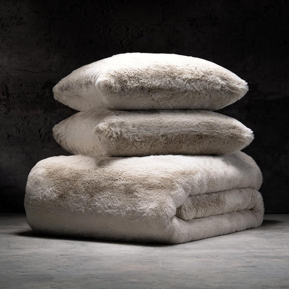 Almond Faux Fur Bundle