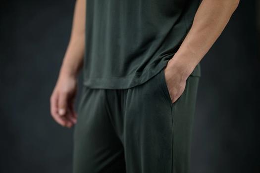 Men's Sleep Pant detail in evergreen