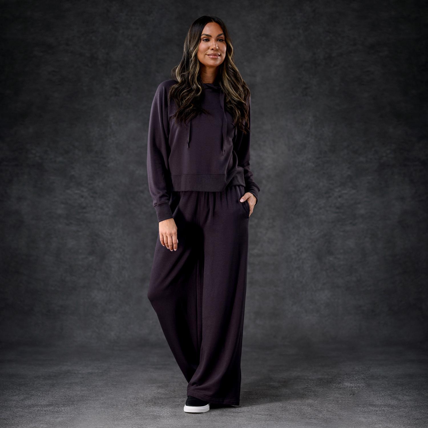 Fig Women's Essential Hoodie + Wide-leg pant Set