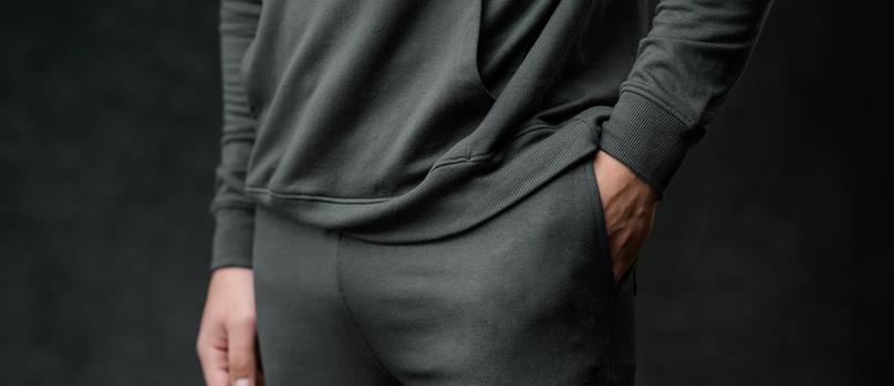 Men's Essential Pant detail in charcoal