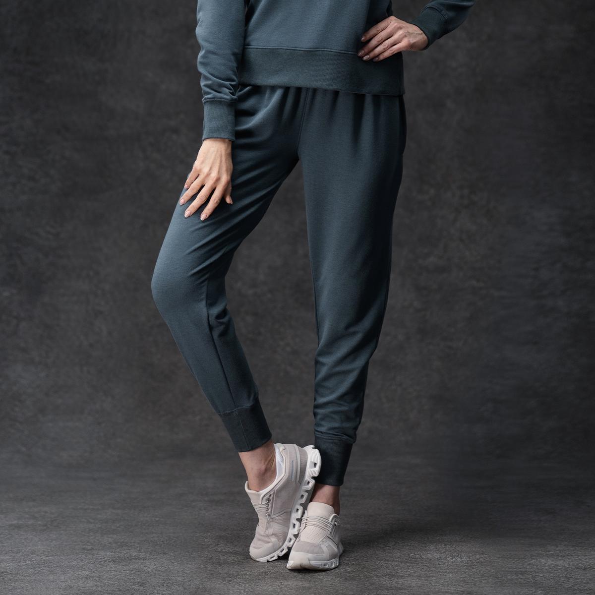 Spruce Women's Essential Jogger
