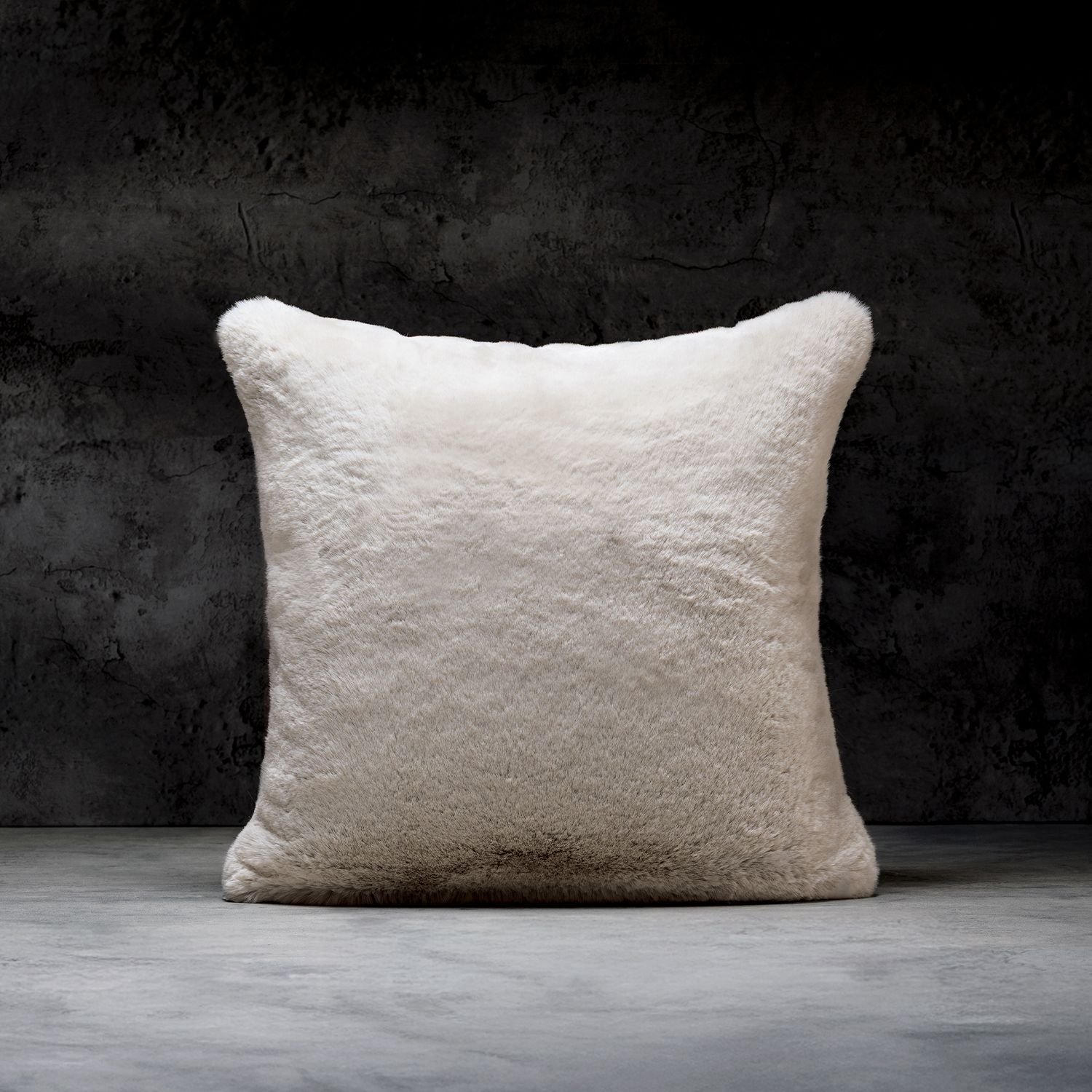 クッション・座布団 26ss supreme Faux Fur Pillow 26ss Supreme Faux Fur Pillow Multicolor シュプリーム ピロー｜Yahoo
