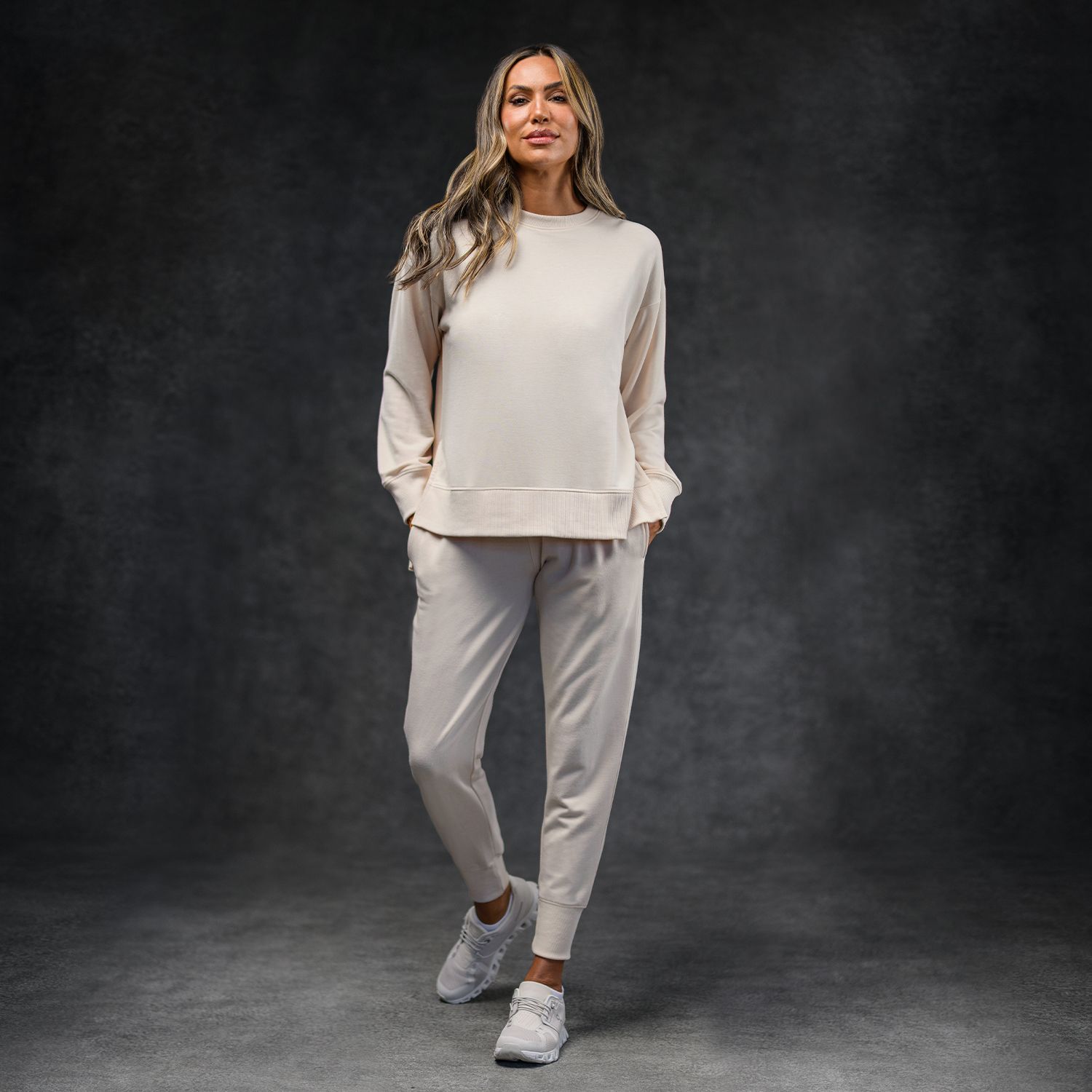 Almond Women's Essential Tunic + Jogger Set
