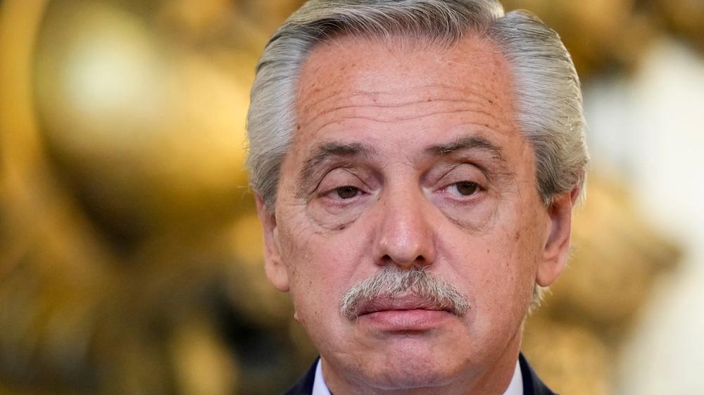 Fernández Defiende su Gestión Tras la Medida de Fuerza de la CGT