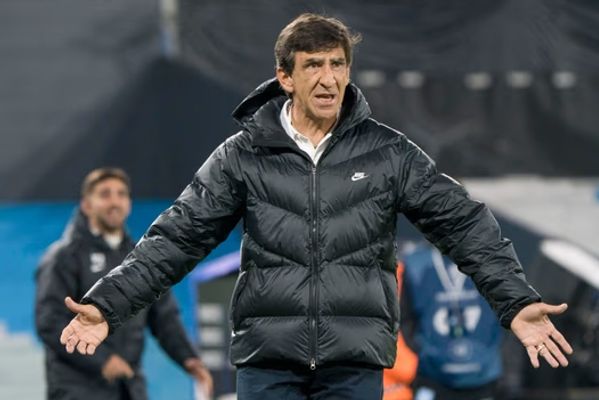 Racing Club pone fin al ciclo de Gustavo Costas tras eliminación continental