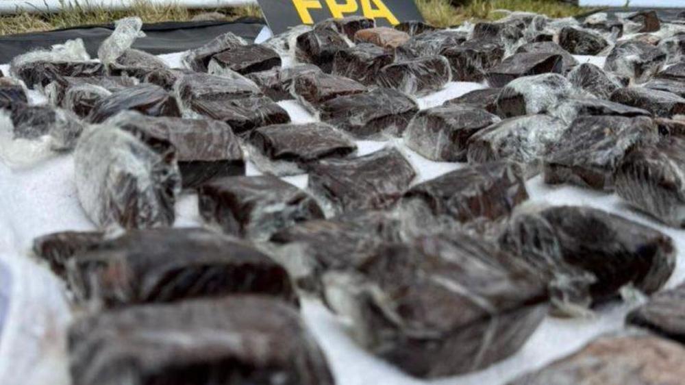 Secuestro de Alimentos con Cannabis Cerca del Cosquín Rock: Dos Individuos Detenidos