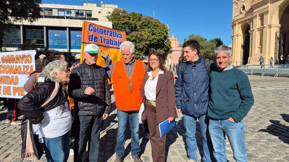 Debate sobre la inclusión laboral frente a la modernización urbana: El caso de los cuidacoches
