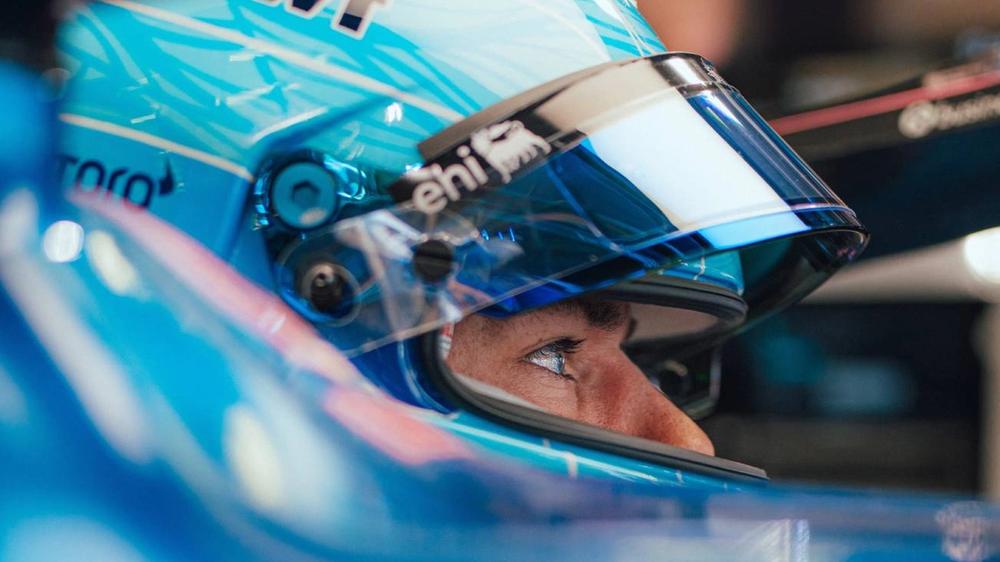 Gasly al frente en la primera sesión de prácticas del viernes