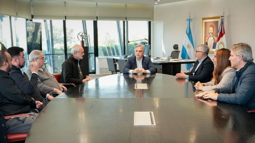 Intendente Llaryora se reunió con referentes de la Pastoral Social nacional