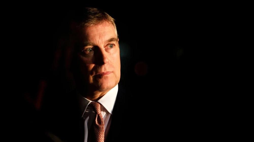 Duque de York liberado tras ser detenido por disturbios en vía pública en el marco del caso Epstein