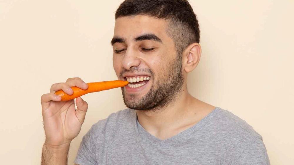 Nutrición y Visión: Claves para una Salud Ocular Óptima desde la Alimentación