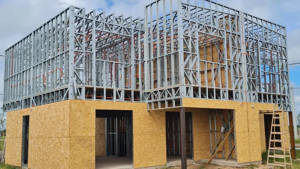 Steel Framing: El auge de la construcción industrializada desde la fábrica a la obra