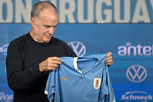 Bielsa anticipa su despedida de la selección uruguaya después del Mundial 2026