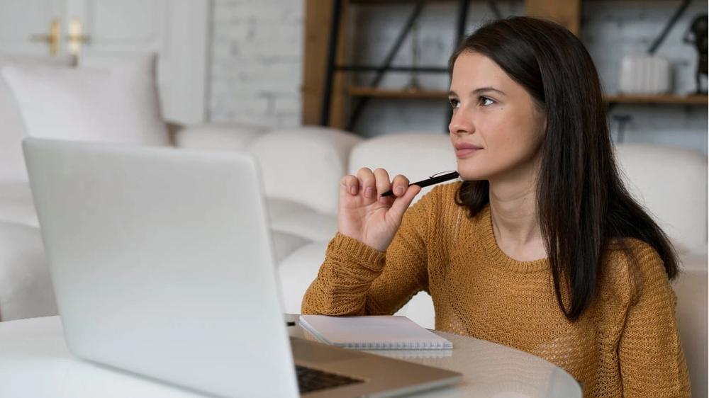Ajuste Fino de Modelos de IA: Un Nuevo Desafío para la Detección de Contenido Generado Artificialmente