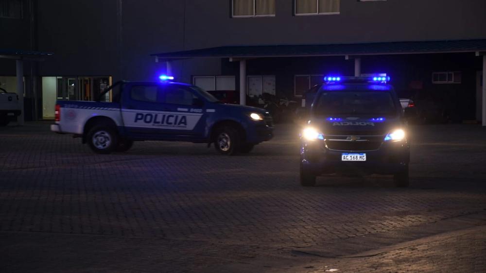 La Calera: Violenta disputa vecinal escala y termina con arrestos y disparos a la policía