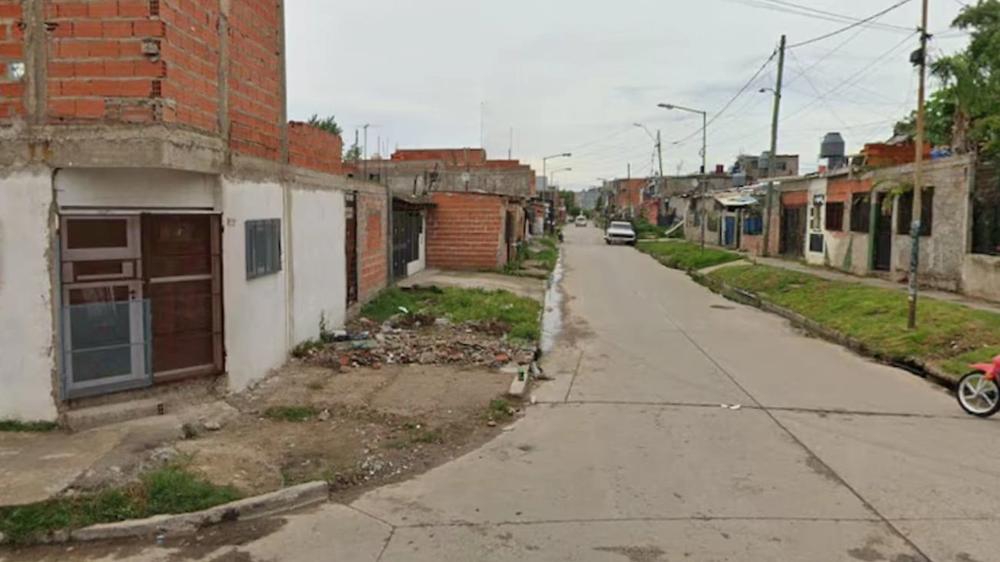 Joven baleado en la espalda durante una disputa vecinal en la capital