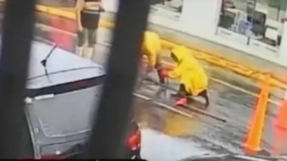 Paraná: Grave incidente vial involucra a trabajadores en la vía pública