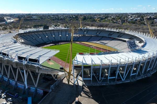 Controles a deudores alimentarios debutan en Córdoba: Detectan infractores en evento deportivo masivo
