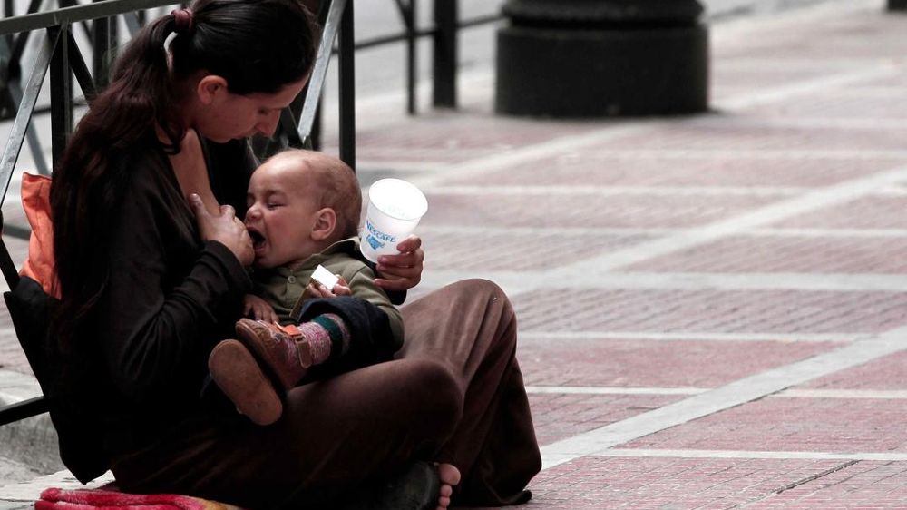 Disparidades Socioeconómicas y su Impacto en la Salud Materna: Un Análisis en Profundidad