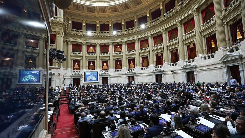 Debate sobre reforma laboral se inicia en la Cámara de Diputados